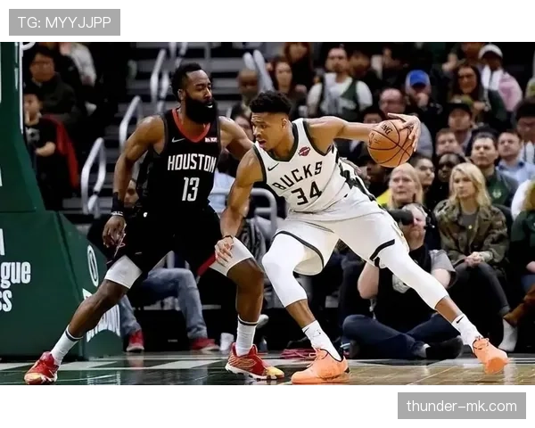 克里斯·保罗挡拆组织提升球队进攻效率明显超过同位置球员